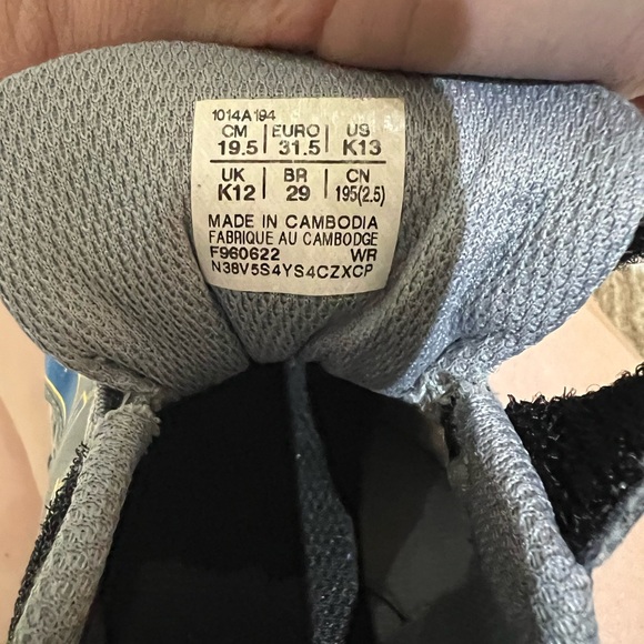 Kids ASICS Sneakers Size K13 - Picture 2 of 3